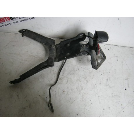 SUPPORT DE PLAQUE - YAMAHA FZ6