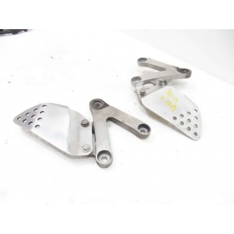 PAIRE PLATINE - HONDA CBR 900  SC33B