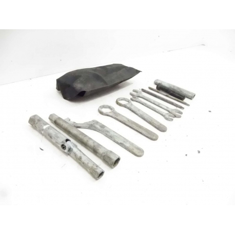 TROUSSE OUTIL - YAMAHA 600 FAZER 2000