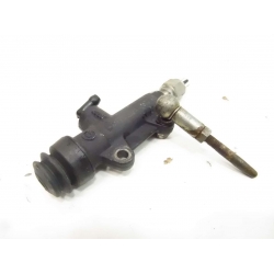 MAINTRE CYLINDRE  - APRILIA PEGASO 650