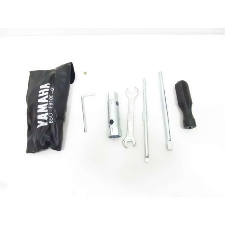 BOITE A OUTIL - YAMAHA YZF 125 2020