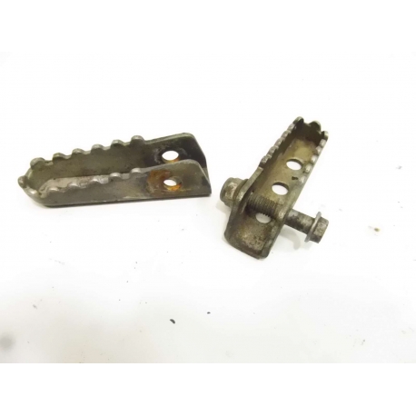 PAIRE REPOSE PIED PASSAGER - GILERA RCR 50