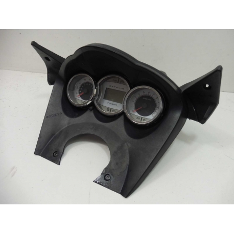 BULLE - PEUGEOT SATELIS 125