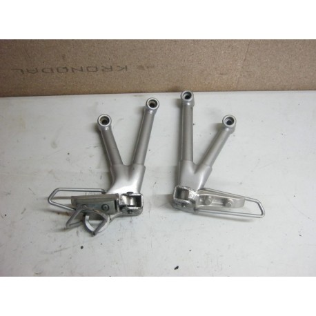 CALLES PIED ARRIERE - SUZUKI 600 BANDIT