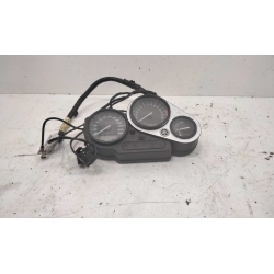 - YAMAHA 600 FAZER 2000