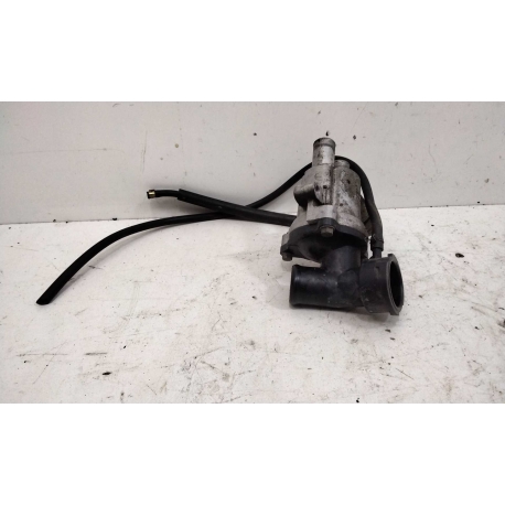 - YAMAHA 600 FAZER 2000