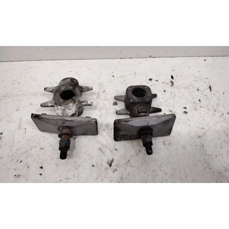 - YAMAHA 600 FAZER 2000