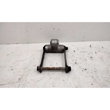 - YAMAHA 600 FAZER 2000