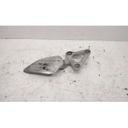 - YAMAHA 600 FAZER 2000