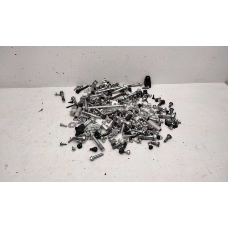 VISSERIE - YAMAHA T-MAX 560