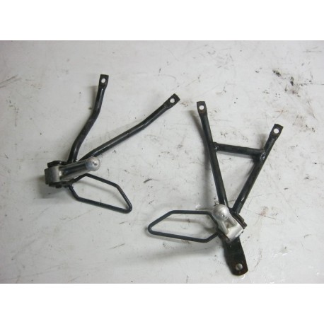 CALES PIED ARRIERE  -  RIEJU RS2