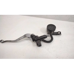 MAITRE CYLINDRE  - TRIUMPH STREET TWIN 900