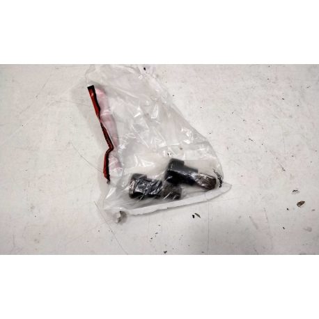 EMBOUT DE GUIDON - YAMAHA T-MAX 560