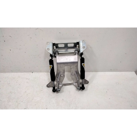 SUPPORT  - YAMAHA T-MAX 560