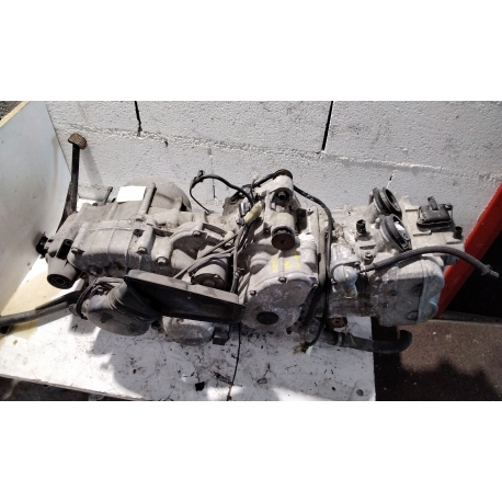 MOTEUR - SUZUKI 650 BURGMAN