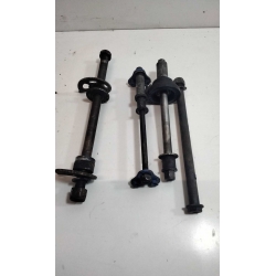 LOT D'AXE - SUZUKI DR 750