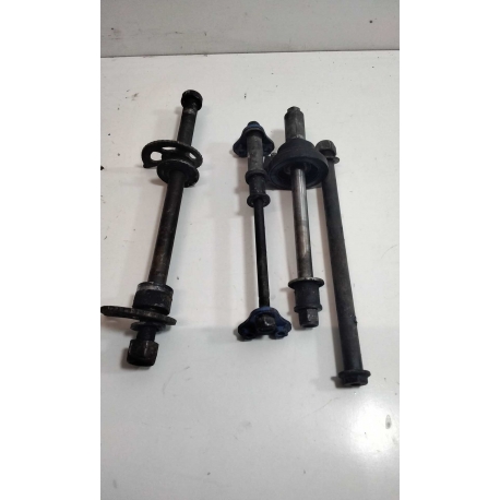 LOT D'AXE - SUZUKI DR 750