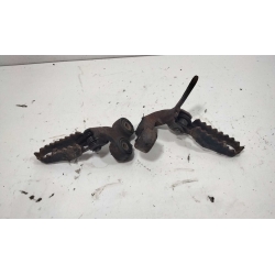 CALE PIED - SUZUKI DR 750