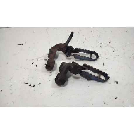 CALE PIED - SUZUKI DR 750