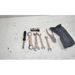 TROUSSE A OUTIL- YAMAHA YBR 125 2007