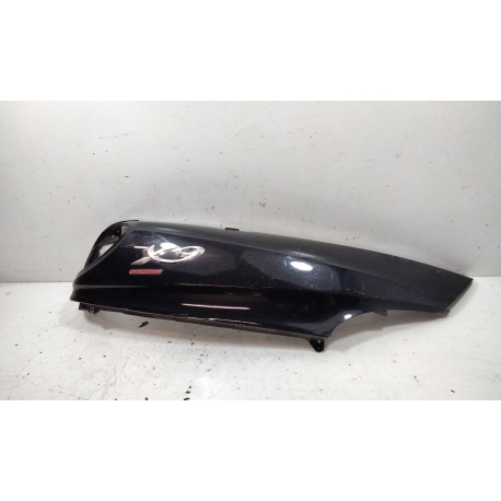 CARENAGE LATERAL D - PIAGGIO X9 125