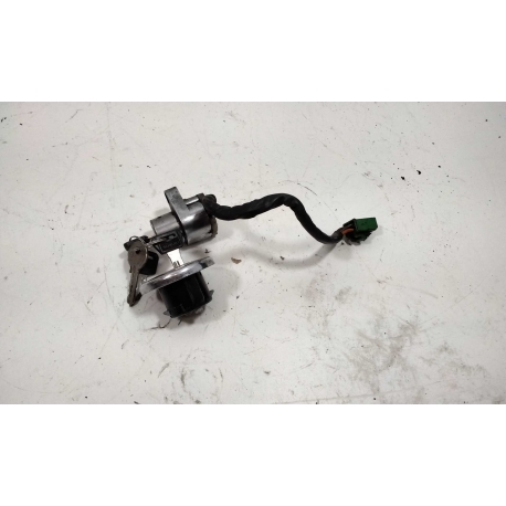 NEIMAN + SERRURE - SUZUKI 650 LS SAVAGE