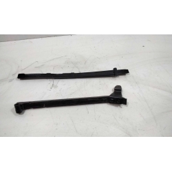 CARTER + VILLO  - SUZUKI 650 LS SAVAGE