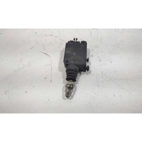 MOTEUR OUVERTURE COFFRE - PEUGEOT SATELIS 125