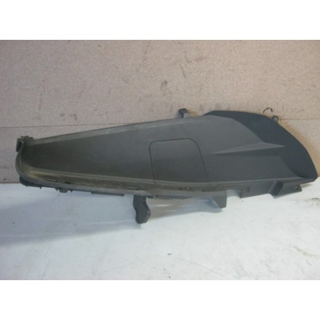 CACHE ARRIERE - HONDA 125 PANTHEON