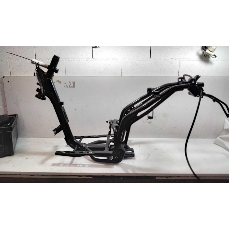 CADRE + CARTE GRISE - PIAGGIO TYPHOON