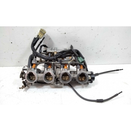 RAMPE D'INJECTION - YAMAHA FZ6