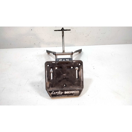 SUPPORT DE PLAQUE - YAMAHA FZ6