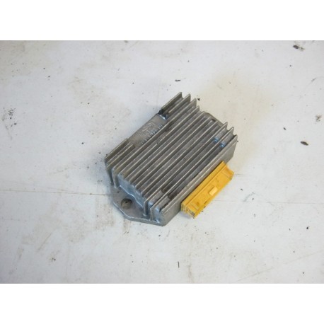 REGULATEUR - PIAGGIO ZIP