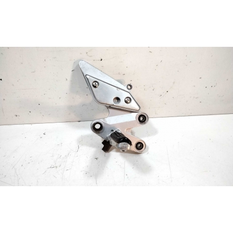 PLATINE - YAMAHA FZ6