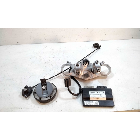 CONTACTEUR A CLEF + CDI - TRIUMPH STREET TRIPLE 675