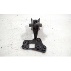 ARAIGNEE - TRIUMPH STREET TRIPLE 675