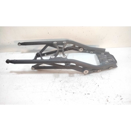 BOUCLE ARRIERE - TRIUMPH STREET TRIPLE 675