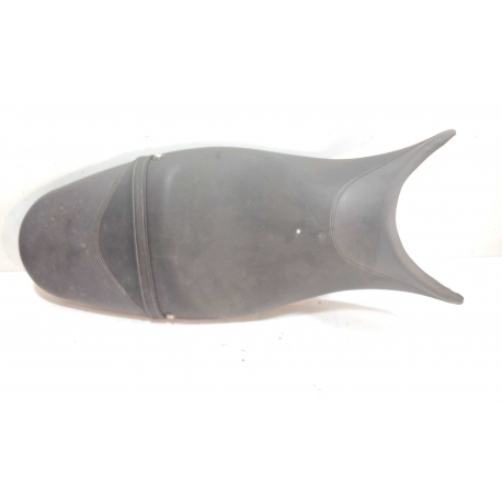 SELLE - TRIUMPH STREET TRIPLE 675