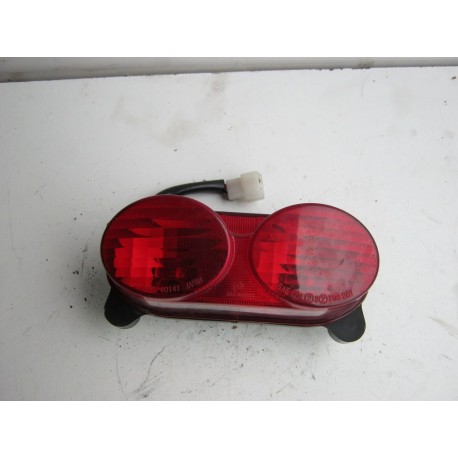 FEU ARRIERE KAWASAKI ZR7 S 2003