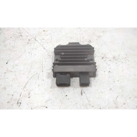 REGULATEUR - HONDA HORNET 2009
