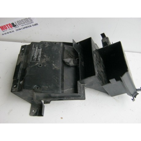 PASSAGE DE ROUE KAWASAKI ZR7 S 2003