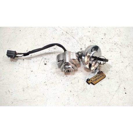 CONTACTEUR A CLEFS - DAELIM VT 125