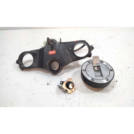 CONTACTEUR A CLEF - APRILIA FUTURA 1000