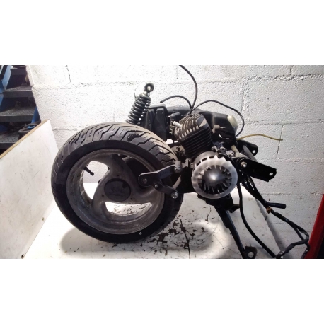 MOTEUR - PEUGEOT VIVACITY