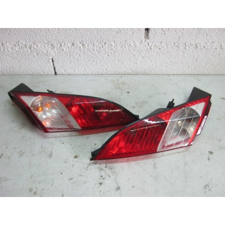 FEU ARRIERE - PEUGEOT SATELIS RS 125