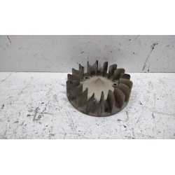 CLOCHE D'EMBRAYAGE+EMBRAYAGE COMPLET - PEUGEOT KISBEE