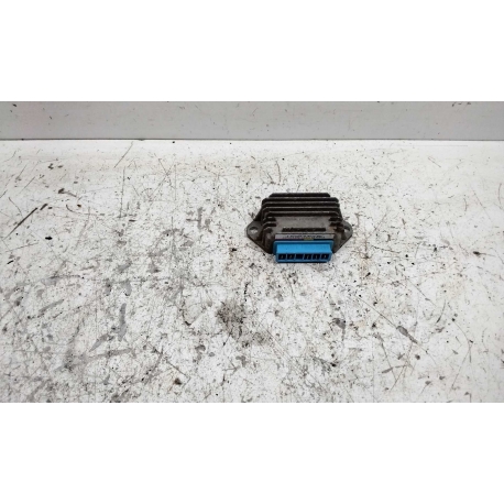 REGULATEUR DE TENSION  - PIAGGIO TYPHOON