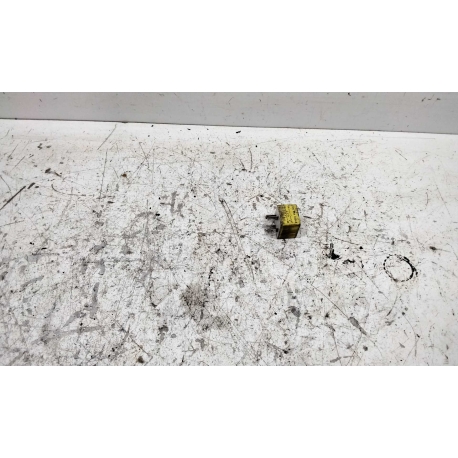 RELAIS DEMARREUR - PEUGEOT LUDIX