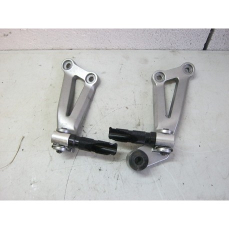 PAIRE DE PLATINE PASSAGER - KAWASAKI Z 750 2005