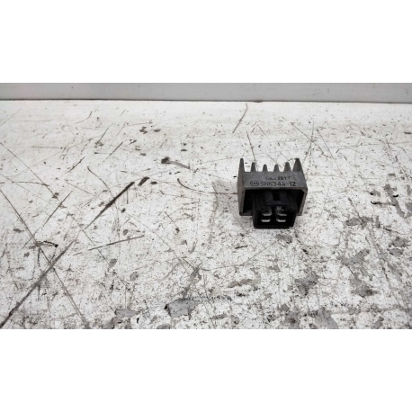 REGULATEUR DE TENSION  - PEUGEOT LUDIX